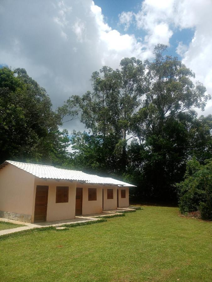 ホテルAlecrim Cabanas Pirenópolis エクステリア 写真